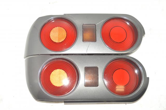 Used JDM R32 89-94 Nissan GTR Left & Right Rear Tail Light Assembly for Sale